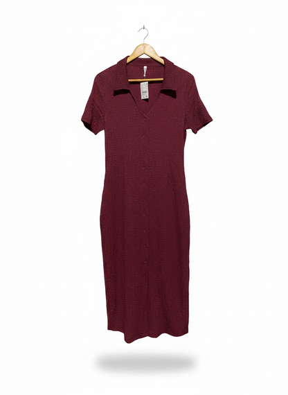 & ME |L| BUST 18| TEXTURED BURGUNDY BUTTON-DOWN MIDI DRESS