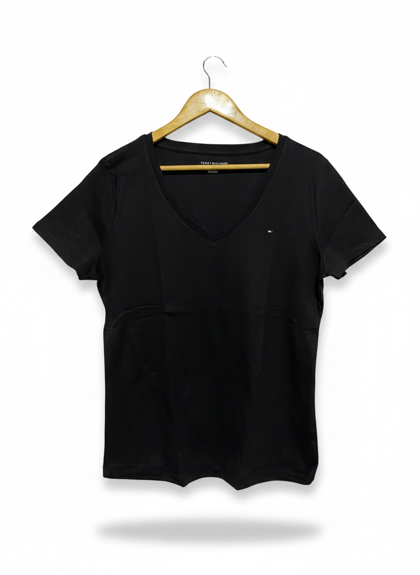 TOMMY HILFIGER |XL| BUST 20| B12| BLACK V-NECK LOGO T-SHIRT