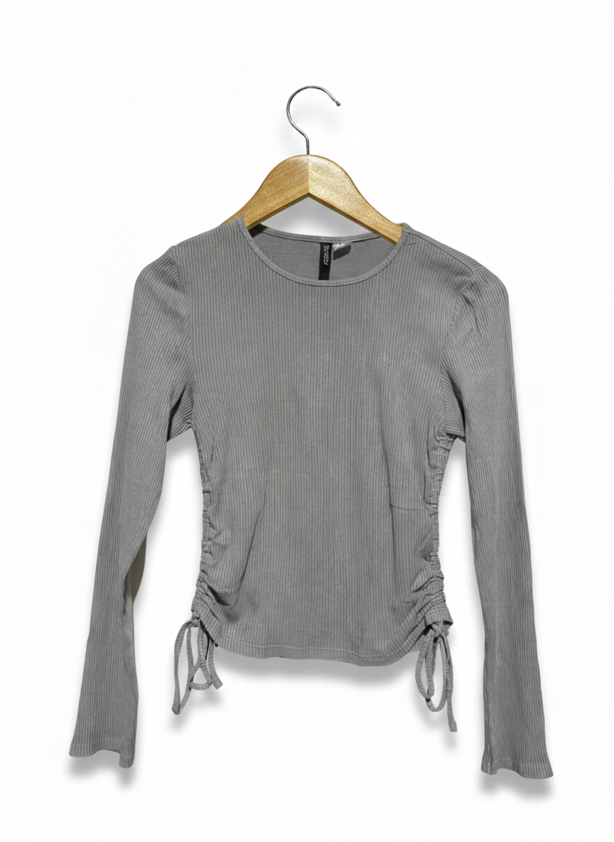 H&M |M| BUST 14| GREY RIBBED RUCHED SIDE TOP