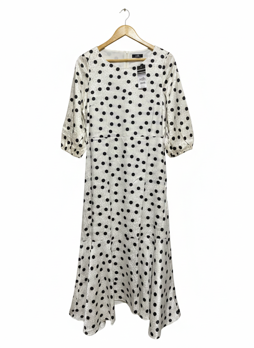 WALLIS |M| BUST 18| B1| CLASSIC MONOCHROME POLKA DOT MIDI DRESS WITH THREE-QUARTER SLEEVES