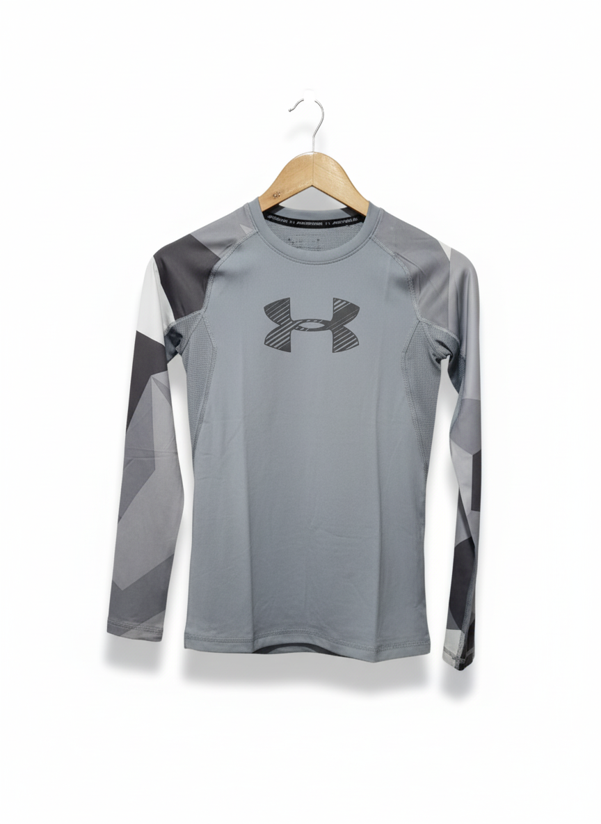 Under Armour  HeatGear Novelty  W-15 / L-22.5