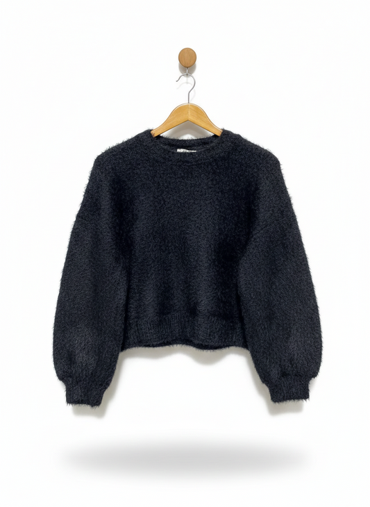 YOUTH |M| BUST 17| Black Fluffy Knit Cropped Sweater
