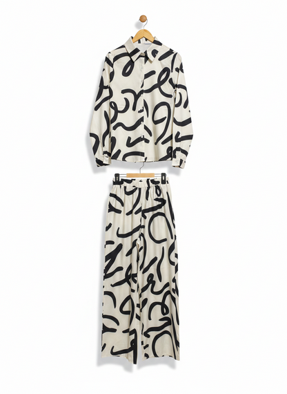 SHEIN |M| MODERN MONOCHROME LOUNGE SET