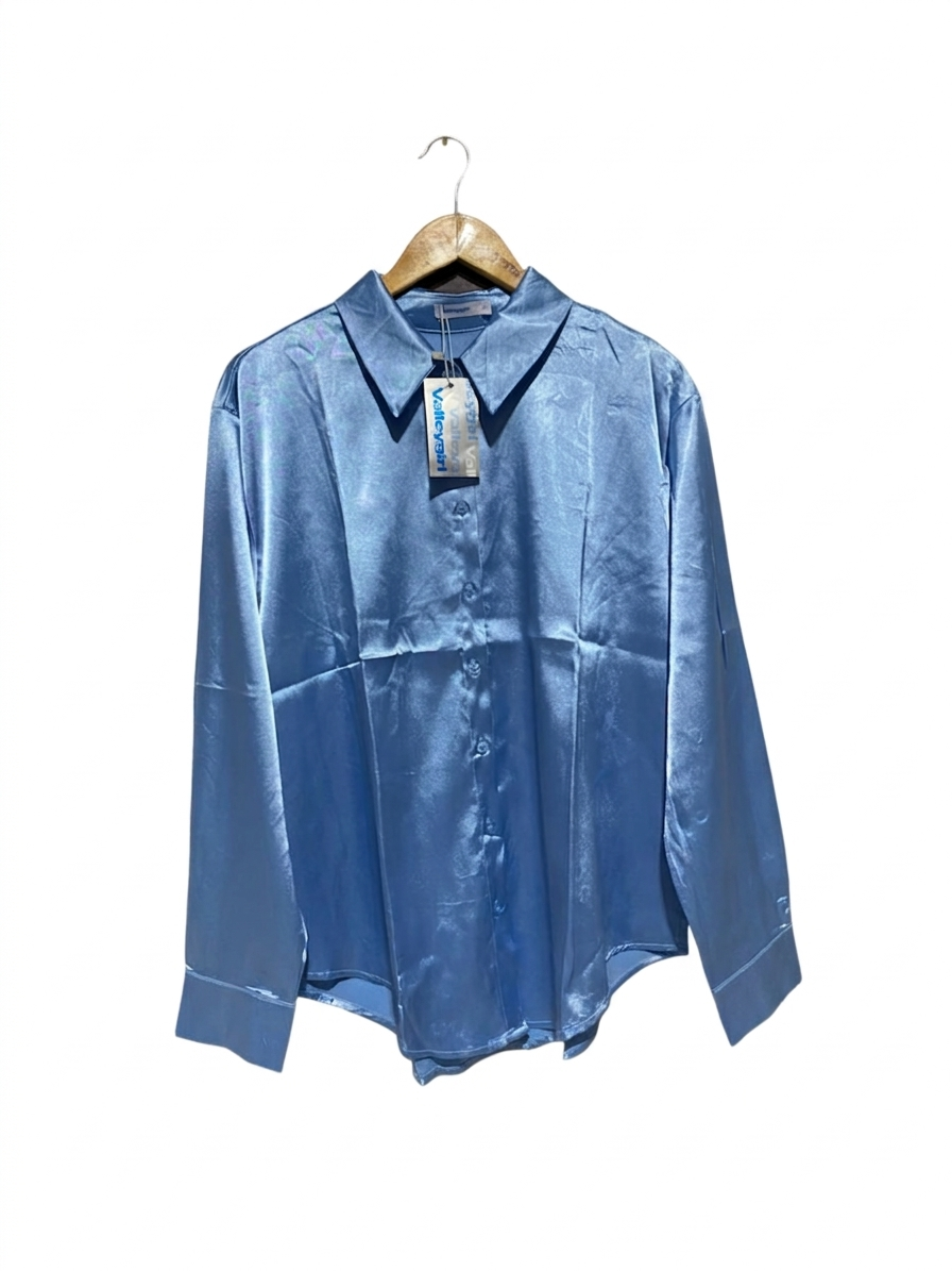 VALLEY GIRL |L| BUST 23 | B6| LUSTROUS SKY BLUE SATIN LONG SLEEVE BUTTON-UP SHIRT