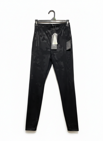 LYSSE|XS/S|WAIST 24|BLACK FAUX LEATHER CAMOUFLAGE LEGGINGS