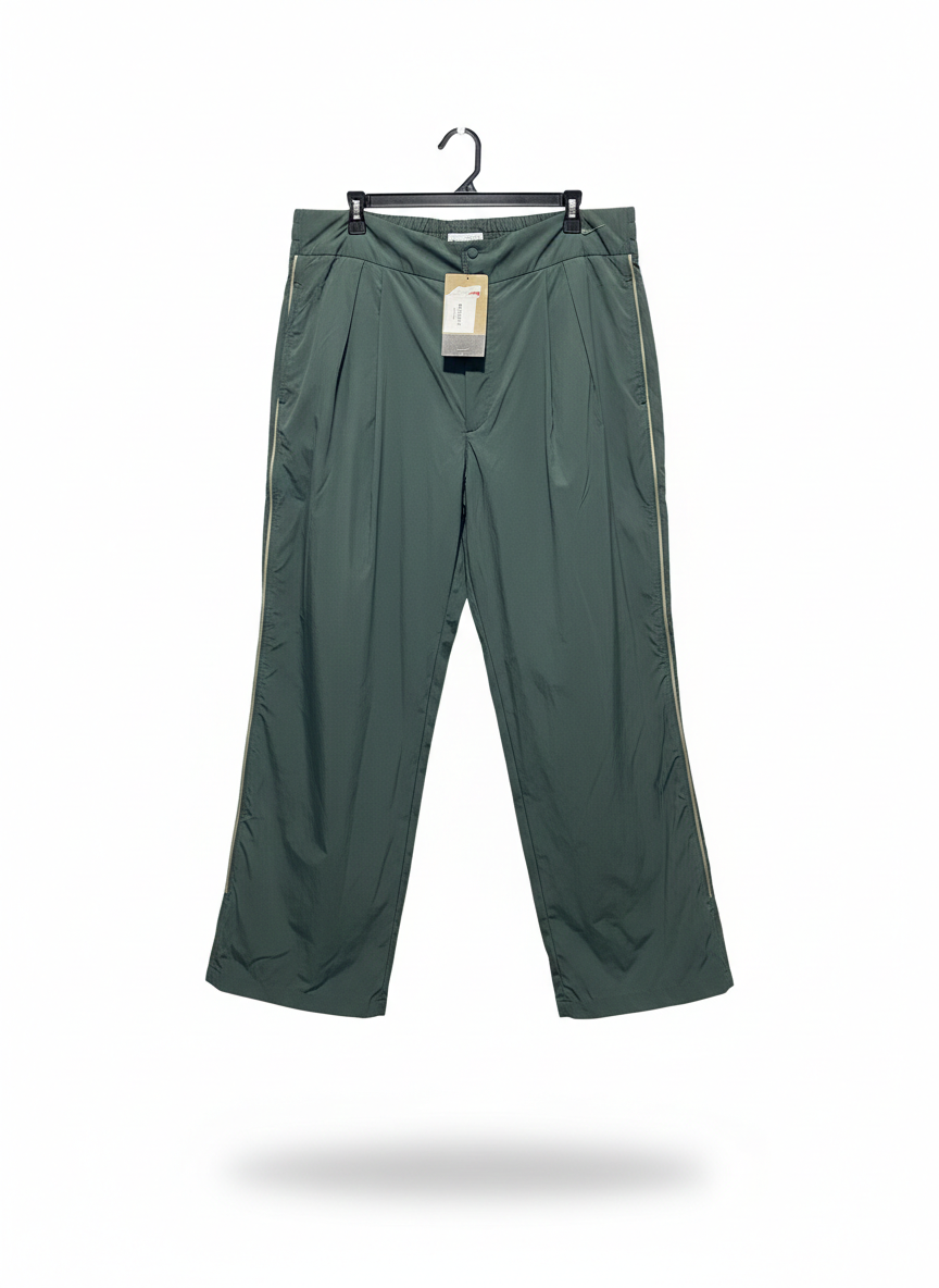 NIKE |XL| WAIST 38| B11| DARK SAGE TECHNICAL PLEATED TROUSERS