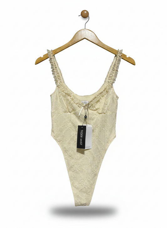 TIGER MIST |XS| BUST 13| CREAM FLORAL LACE BODYSUIT RUFFLE STRAP ROMANTIC LINGERIE LOOK