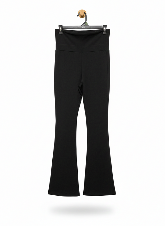SHEIN |M| WAIST 28| C8| Women’s Essential High-Rise Flared Yoga Pants – Black