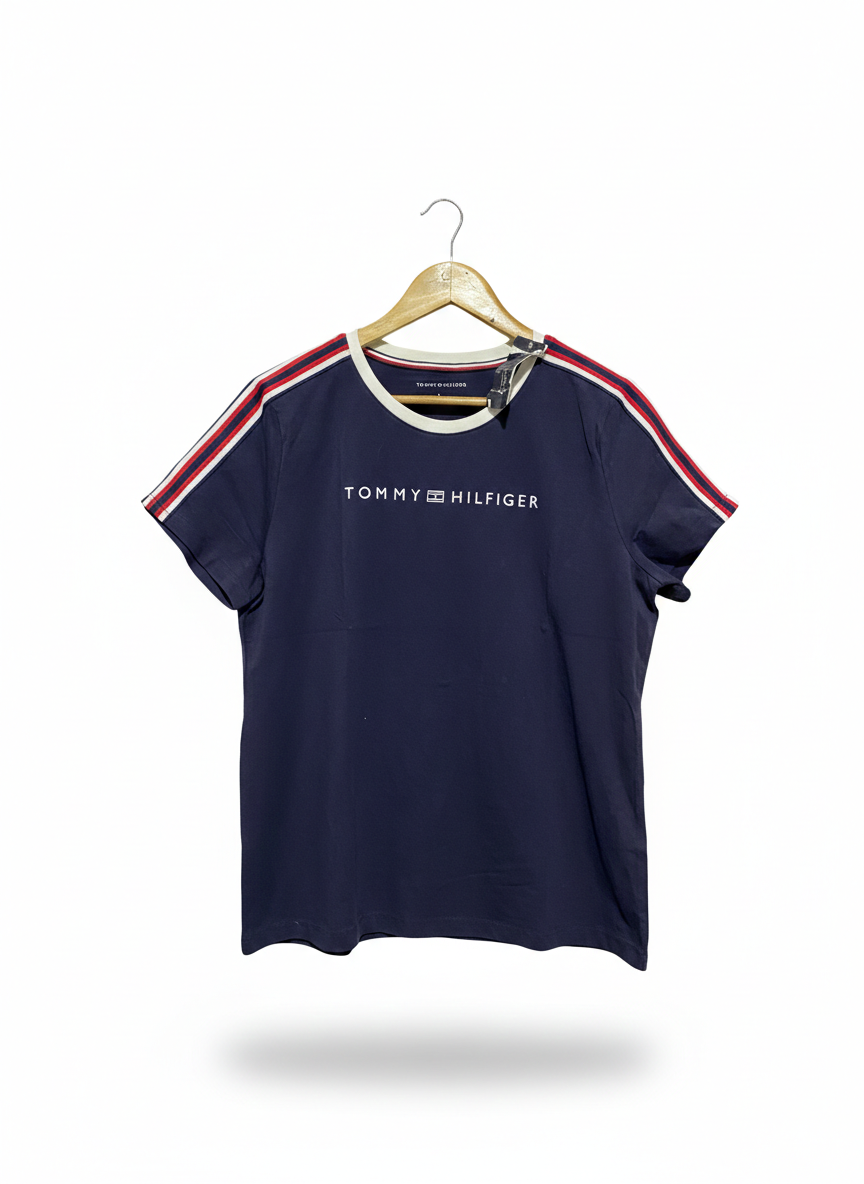 TOMMY HILFIGER |L| BUST 20| Navy Blue T-Shirt