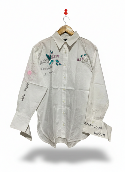 BLUE ELF |L| BUST 22| BIRTHDAYSUIT DOODLE LOGO EMBROIDERY OVERSIZED SHIRT