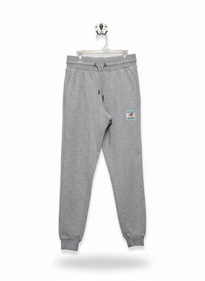 NEW BALANCE|XS|WAIST 26|ATHLETICS ARCHIVE LOGO PRINT JOGGERS