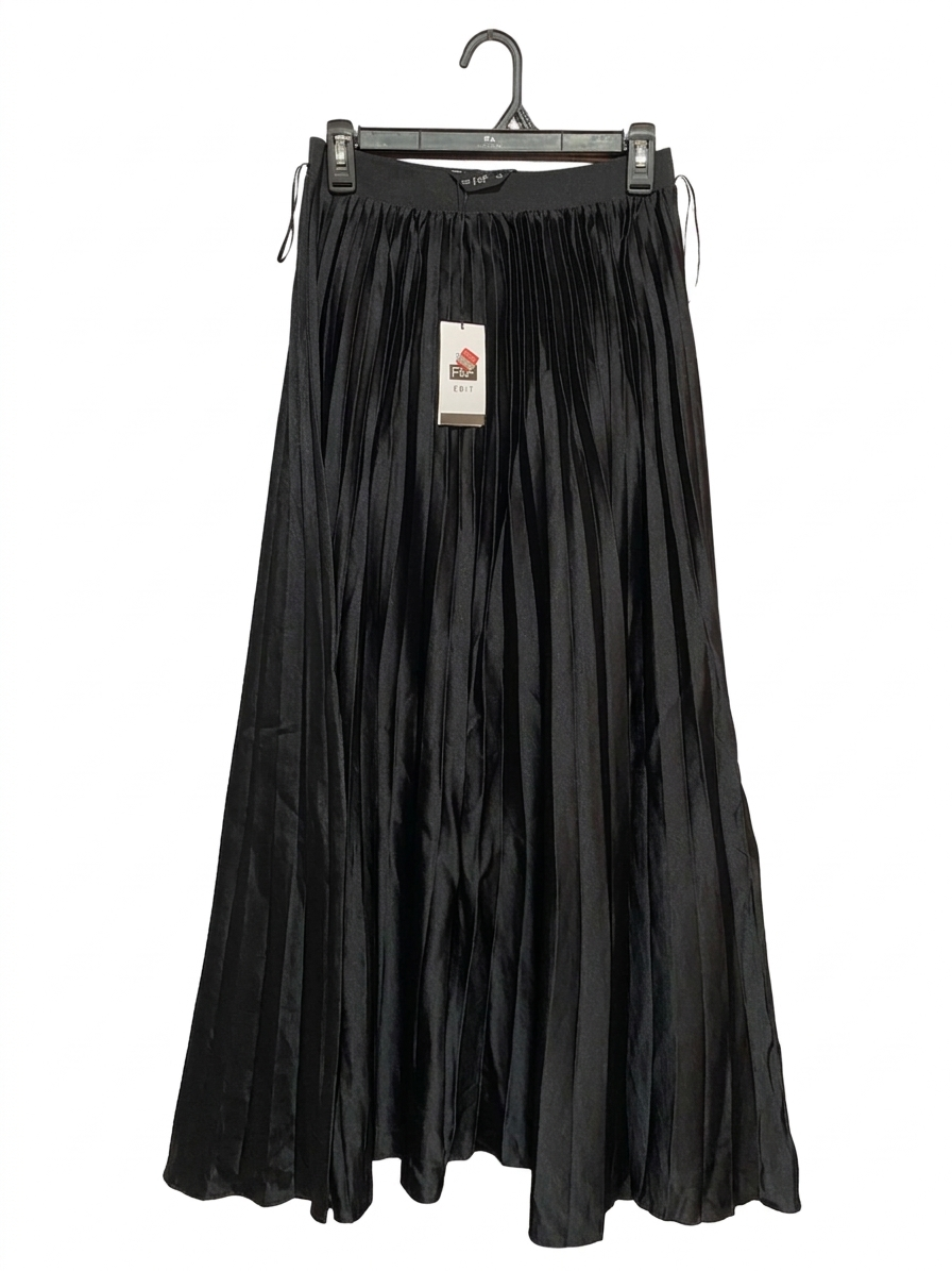 F&F |M| WAIST 26| B8| EDIT SATIN BLACK PLEATED MIDI SKIRT