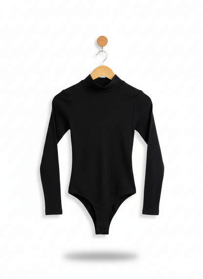 COUNTRY ROAD |XS| BUST 10| black long-sleeve ribbed turtleneck bodysuit
