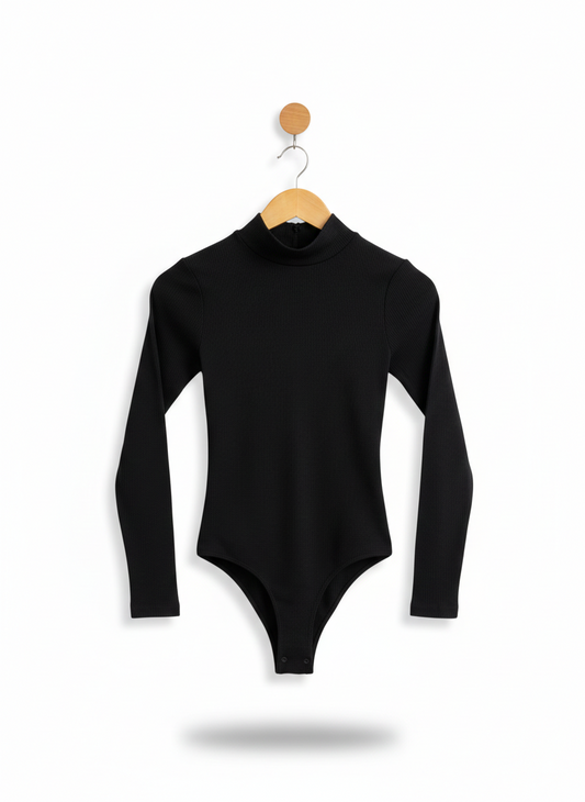 COUNTRY ROAD |XS| BUST 10| black long-sleeve ribbed turtleneck bodysuit