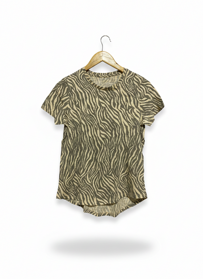 COTTON ON |M/L| BUST 18| C1| WOMEN'S ZEBRA PRINT CASUAL TEE – NEUTRAL ANIMAL PATTERN SHORT SLEEVE TOP WITH CURVED HEM
