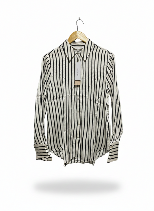 FOREVER |M| BUST 20| WOMEN'S VERTICAL STRIPED BUTTON-UP SHIRT IN WHITE AND BLACK