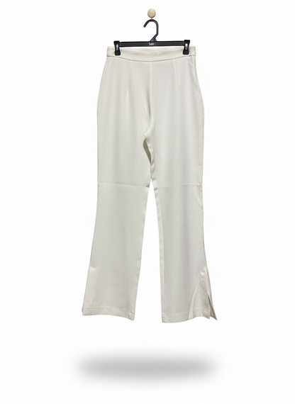 SHOWPO |M| WAIST 28| CROSS POCKETS, BELT LOOPS, FRONT DART DETAILS HIGH-RISE WIDE-LEG PANT