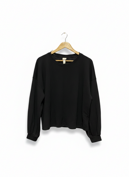 H&M |M| BUST 24| Black Puff Sleeve Sweatshirt
