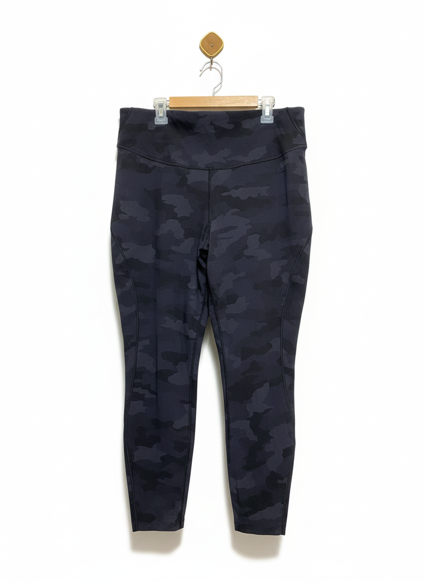 LULULEMON |XL| WAIST 34| Black Camouflage Athletic Leggings