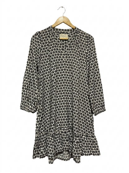 UNISON |L| BUST 20| B7| GEOMETRIC PRINT RUFFLED MINI DRESS