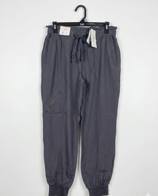 LOOK |M| WAIST 28| NEV DARK GREY UTILITY JOGGER PANTS