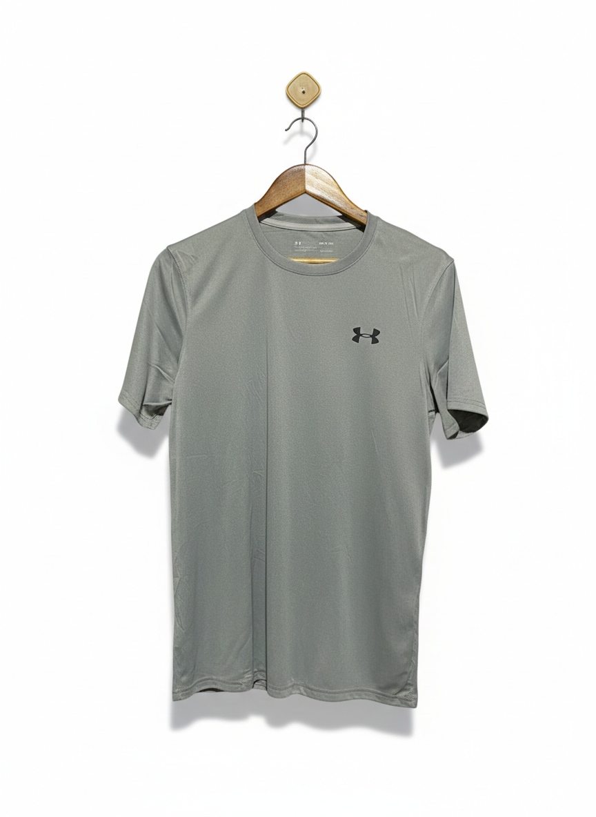 UNDER ARMOUR |M| BUST 20|  UA Tech T-Shirt