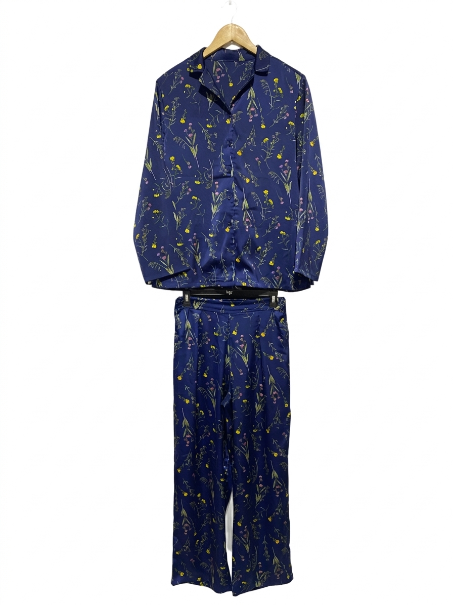 UNIQLO |M| B5| ELEGANT NAVY BOTANICAL SATIN PYJAMA SET