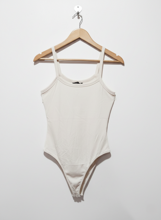 SHEIN White Ribbed Knit Bodysuit With Thin Straps