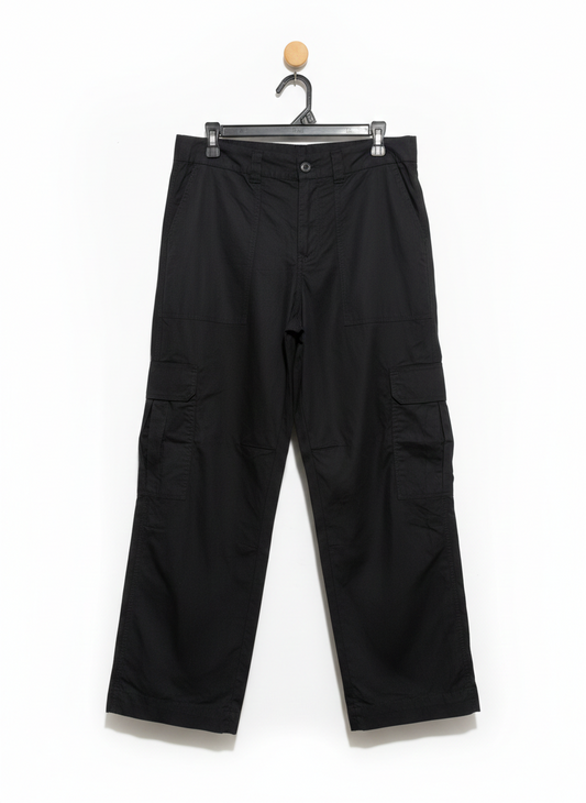 ANKO |XL| WAIST 32| C7| RELAXED-FIT BLACK CARGO PANTS WITH MULTI-POCKET DESIGN