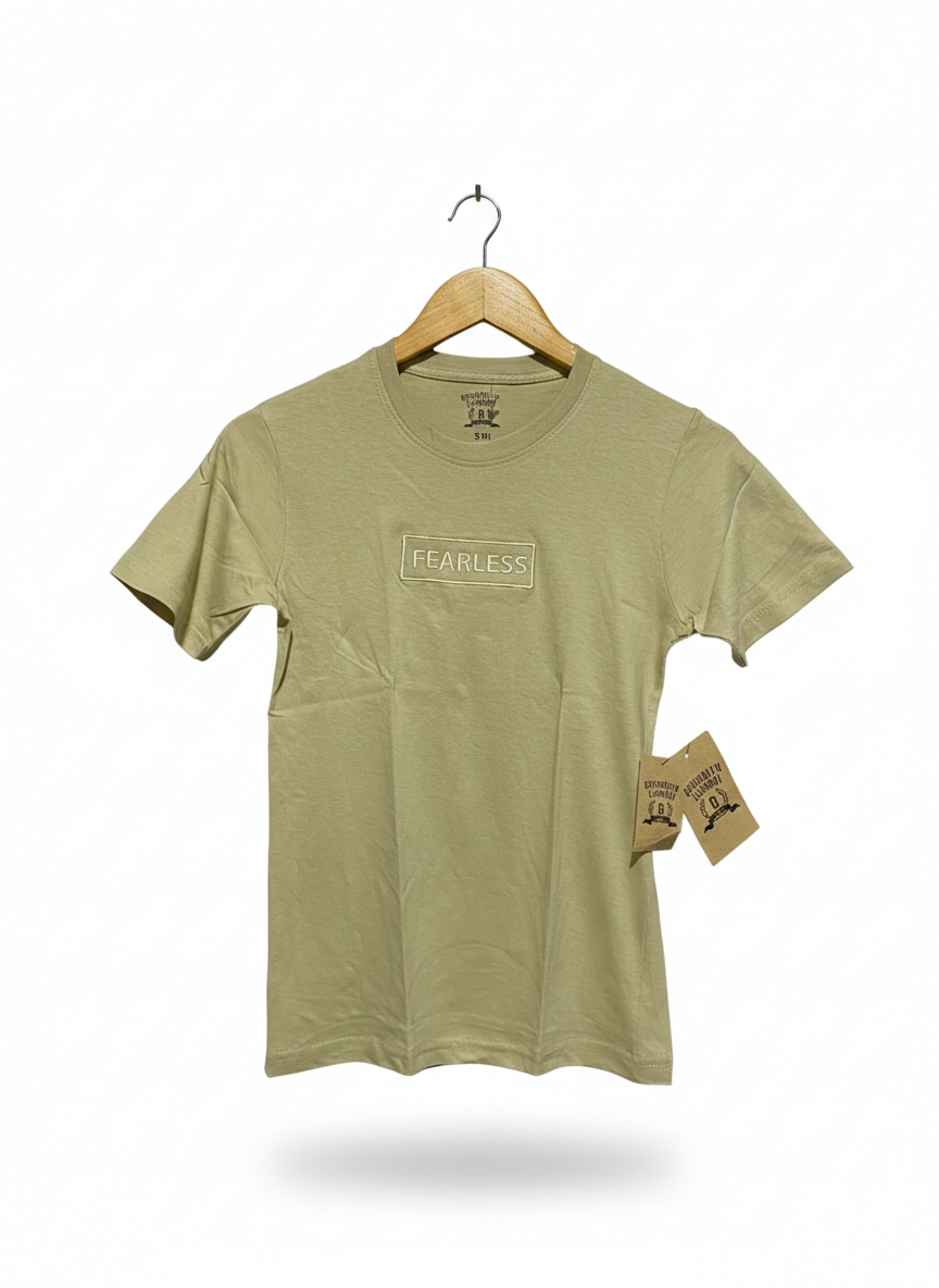 BROOKLYN LAUNDRY |S| BUST 15| Short-sleeve, crew-neck t-shirt with a regular or relaxed fit