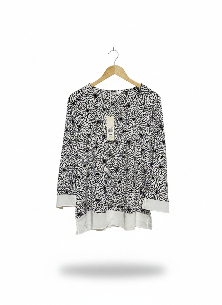REGATTA |XL| BUST 23| C1 | BLACK AND WHITE FLORAL THREE-QUARTER SLEEVE TOP