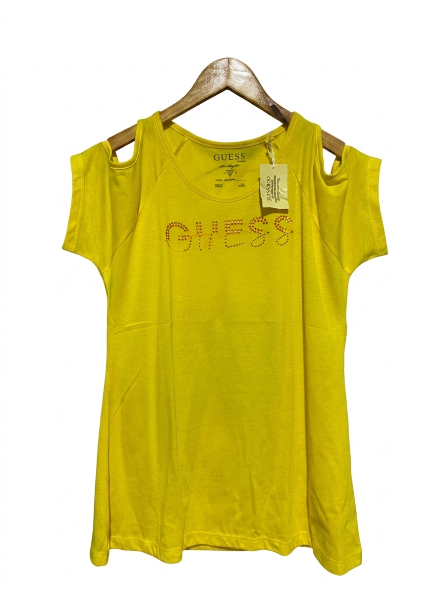 GUESS |M| BUST 17| B26| COLD-SHOULDER LOGO EMBELLISHED TEE