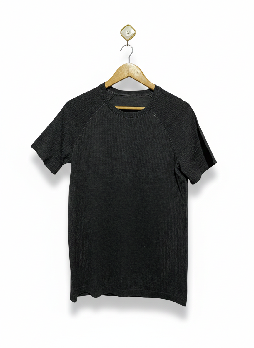 LULULEMON |L| BUST 19|  Metal Vent Tech Short-Sleeve Shirt