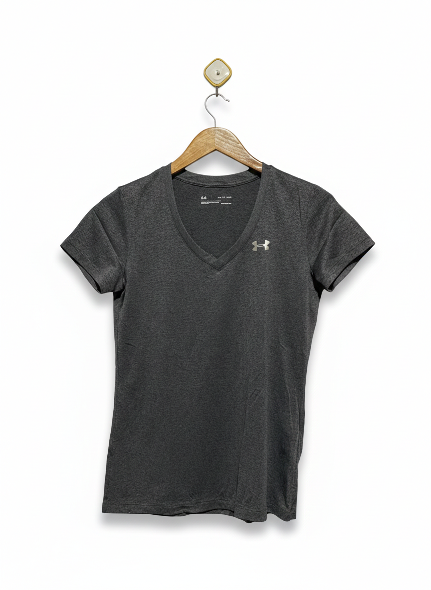 UNDER ARMOUR |XS| BUST 17| Women's UA Tech V-Neck T-Shirt