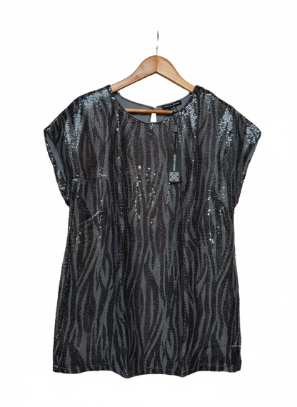Cable and Gauge Sequin Zebra Print Blouse Sz M Black Gray Short Sleeve Top Shirt W-18 / L-28