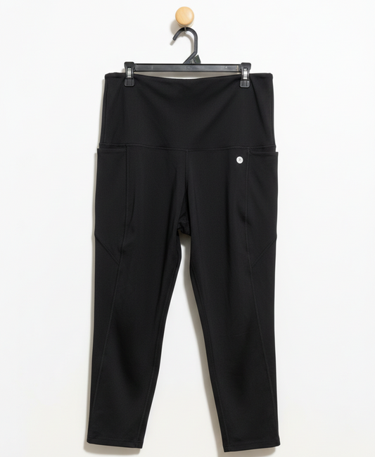 ACTIVE TRUTH |XL| WAIST 36| BLACK HIGH-WAISTED CAPRI YOGA LEGGINGS WITH SIDE POCKETS