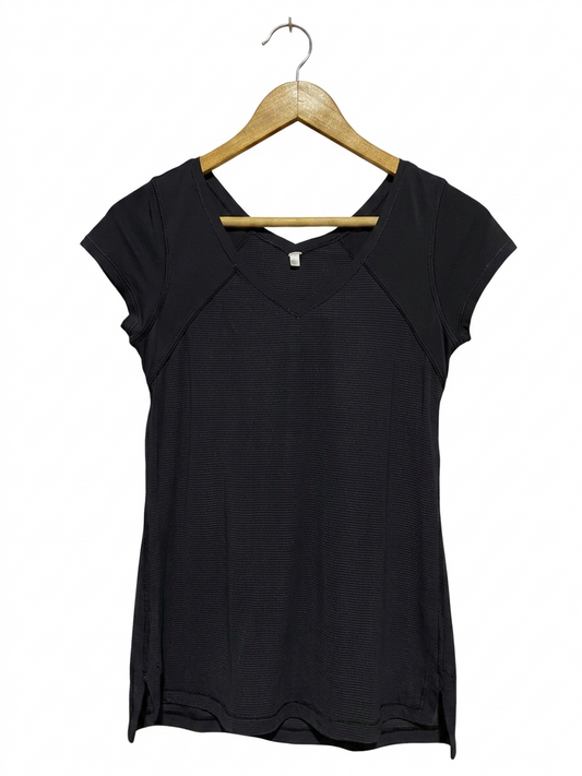 LULULEMON |S| BUST 15| BLACK SWIFTLY TECH V-NECK SHORT SLEEVE T-SHIRT