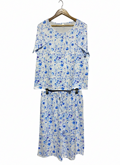 SOFT TWO-PIECE LOUNGEWEAR WITH SHORT SLEEVE SCOOP NECK TOP AND MATCHING WIDE-LEG PANTS |XL|