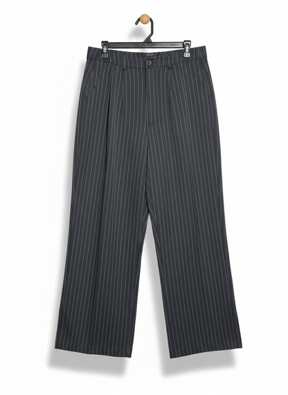 MINX & MOSS |XL| WAIST 32| SOPHISTICATED CHARCOAL GREY PINSTRIPE WIDE-LEG TROUSERS