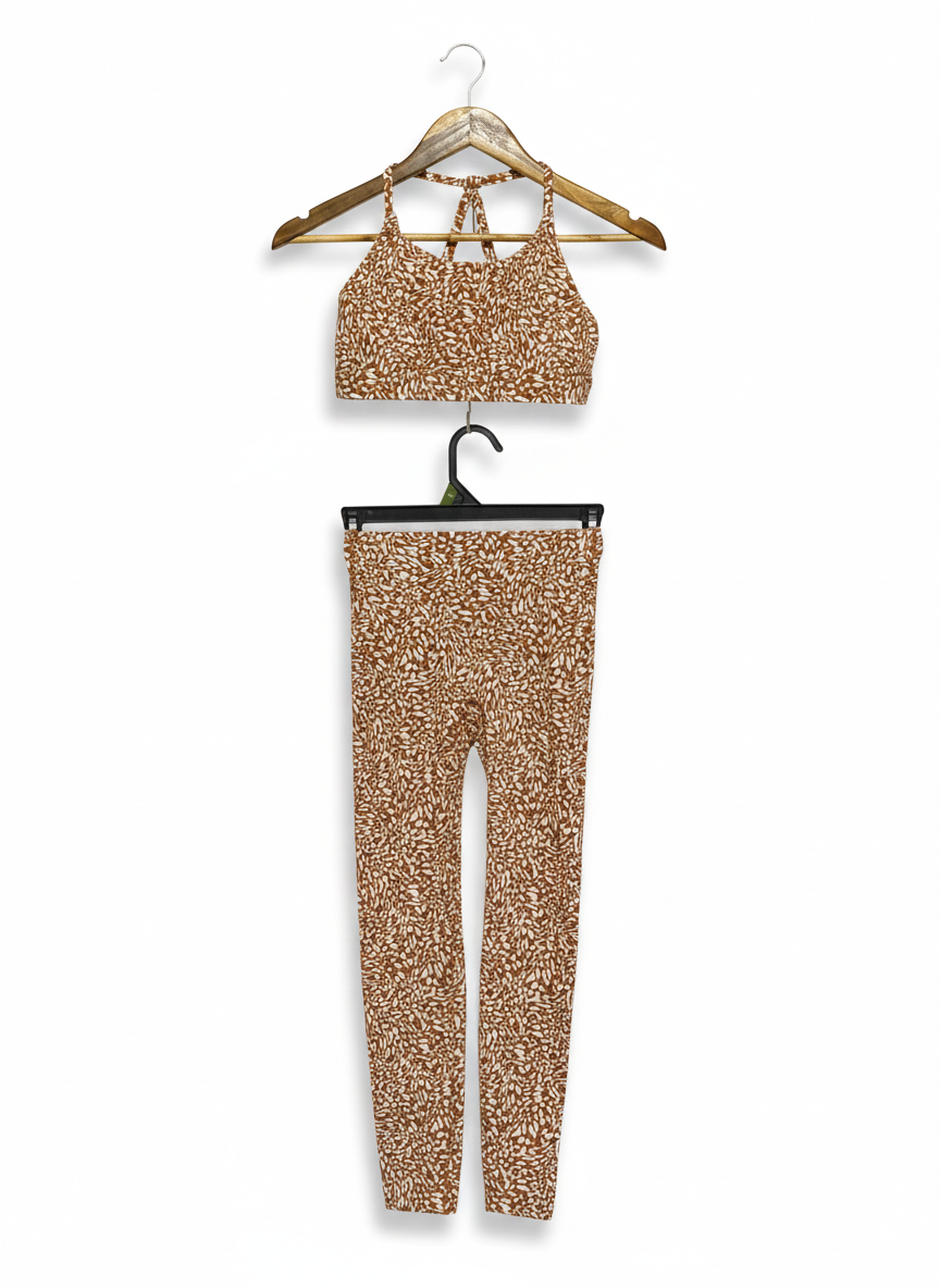 MUSCLE REPUBLIC |XS| CHIC RUST TERRACOTTA ABSTRACT PRINT ACTIVEWEAR SET - CROSS-BACK SPORTS BRA & LEGGINGS