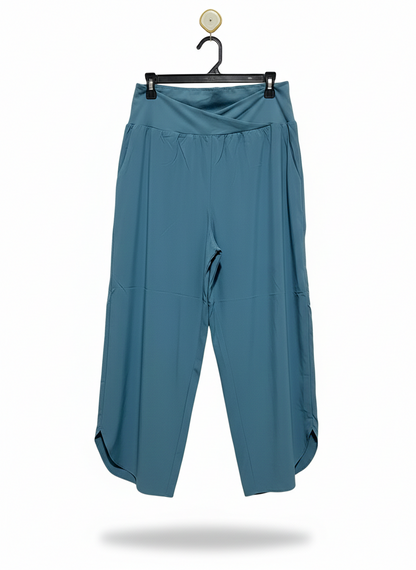 HALARA |M| WAIST 28| ROUND TRIP WIDE LEG PANTS
