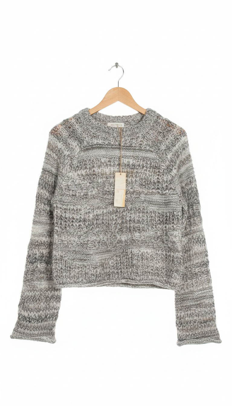 Universal Thread Women's Size S Gray White &amp; Gray Knit Design Crew Neck W-20/ L-22