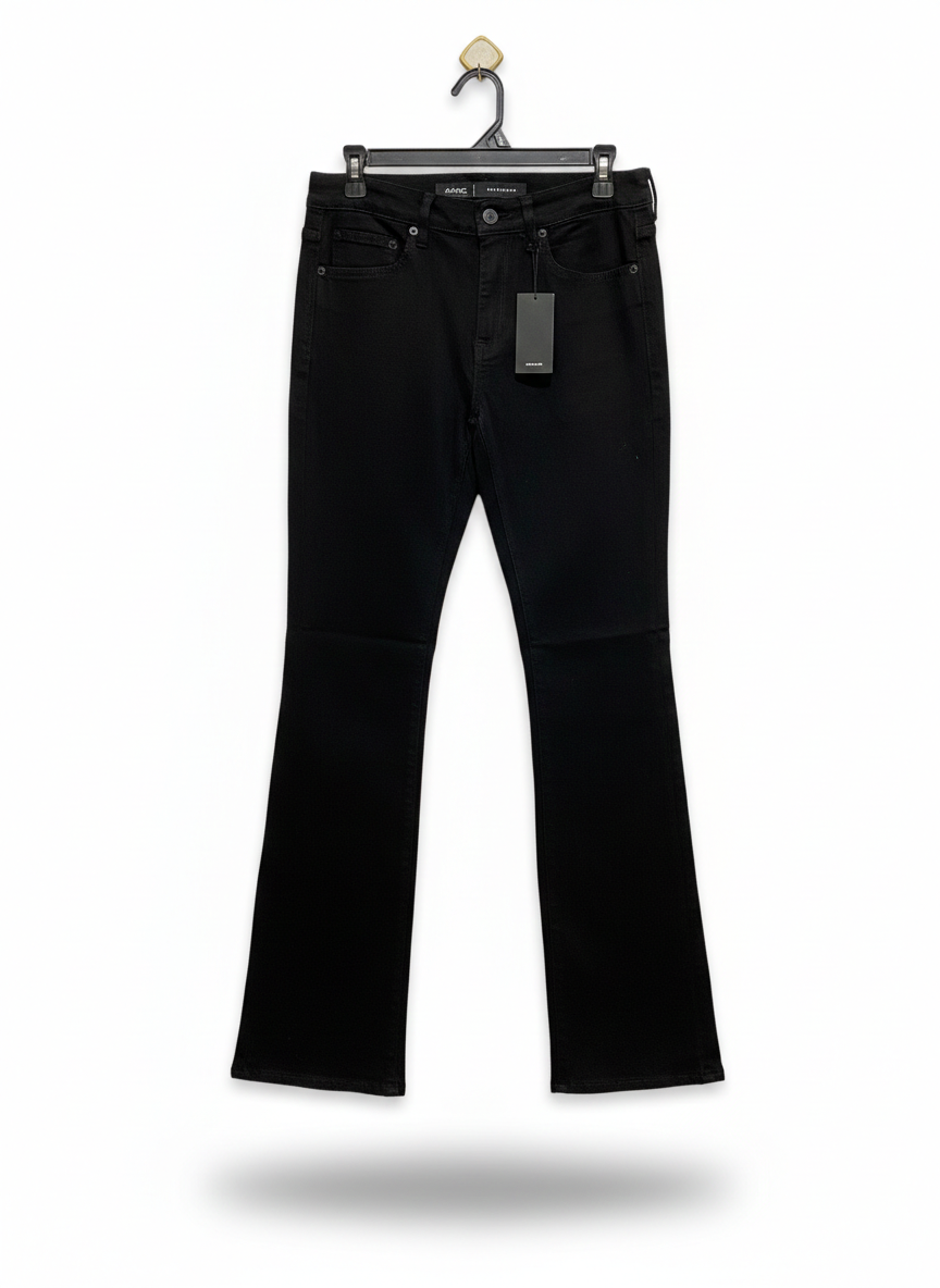 RIDERS |L| WAIST 30| STAPLE BLACK BOOTCUT JEANS FROM MNG FEATURING A CLASSIC FIVE-POCKET DESIGN AND A FLATTERING SLIGHT FLARE AT THE HEM