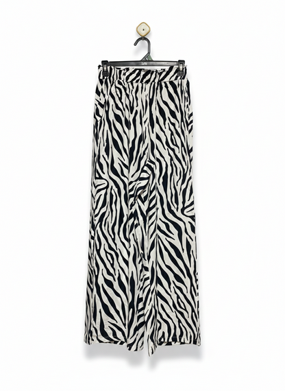 |M| WAIST 26| WOMEN’S HIGH-WAISTED ZEBRA PRINT TROUSERS - CLASSIC BLACK AND WHITE