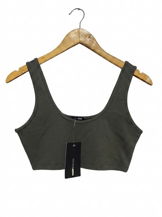 FASHION NOVA |M| BUST 15| B24| PREMIUM FASHION NOVA SCOOP NECK CROP TOP