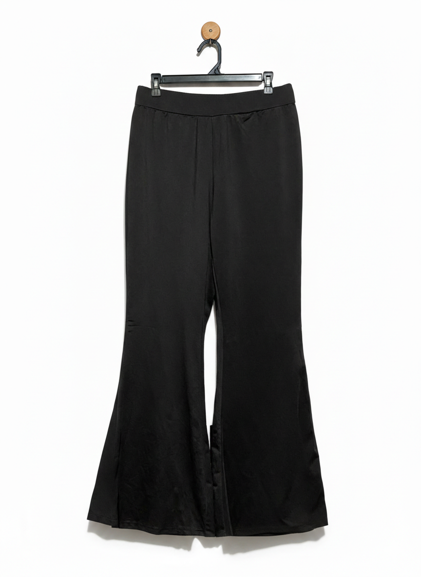 SHEIN |M| WAIST 26| ULTRA-FLARE HIGH-RISE MATTE LEGGINGS