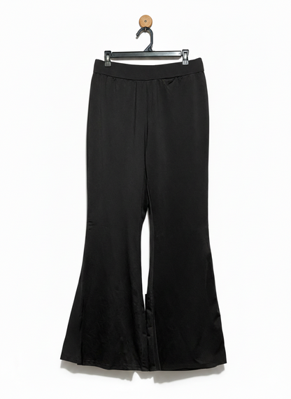 SHEIN |M| WAIST 26| ULTRA-FLARE HIGH-RISE MATTE LEGGINGS