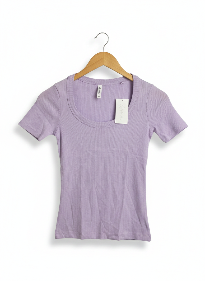 & ME |S| BUST 13|C2| LAVENDER RIBBED SCOOP NECK TEE TOP