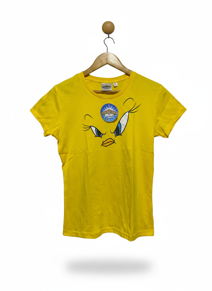 MOVIE WORLD |M| BUST 18| B12|  TWEETY BIRD GRAPHIC TEE