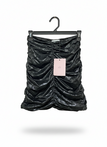 HELLO MOLLY |S| WAIST 24| STYLISH AND TEXTURED BLACK MINI SKIRT WITH FLATTERING RUCHED DETAILING